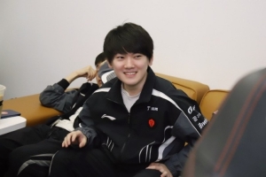 TES官方曬瑞士輪賽場(chǎng)返圖：目標(biāo)明確，鼎力向前