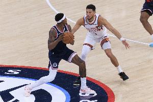 盧：還沒確定誰頂替比爾首發(fā) 他背部仍然有一些痛感