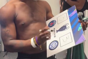 甲亢哥預(yù)測巴黎將在點(diǎn)球大戰(zhàn)中擊敗國米，身后的馬特拉齊強(qiáng)顏歡笑