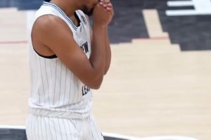 開幕雷擊！哈利伯頓此前在德魯聯(lián)賽的精妙助攻集錦！哈利魔法師！