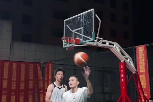 球友曬個(gè)人野球場(chǎng)進(jìn)球集錦并配文：一些實(shí)用的腳步技巧分享