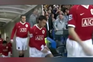 遭特里干翻+兩轟飛機！2007年董方卓英超首秀首發(fā)戰(zhàn)切爾西！