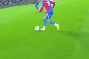 震撼！裁判第一視角看奧利塞一條龍破門(mén)，頂級(jí)球員的恐怖速率