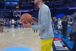 百發(fā)百中！哈利伯頓賽前手感火熱 底角獨白連飆7記三分