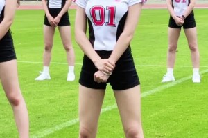 蘇超徐州隊派出最美啦啦隊天團(tuán)！網(wǎng)友：從現(xiàn)在開始我是徐州球迷