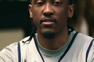 再請(qǐng)神一次吧！總決賽G5，杰威接受采訪：穿8號(hào)因?yàn)槲沂强票惹蛎? >
                                        </div>
                                    </div>
                                                                        <div   id=