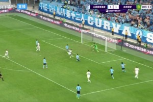 法比奧門前踢偏，王楚淇：馬萊萊找到故人了