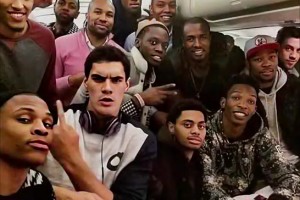 這一年的雷霆球員，你能認(rèn)出幾位在火箭打過球的？