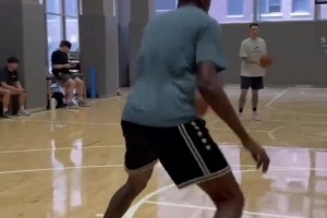 大小王恢復(fù)訓(xùn)練！詹姆斯杜蘭特近期在同一場地訓(xùn)練