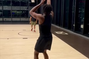 湖人新秀阿杜-蒂耶羅此前投籃試訓(xùn)！但這出手速度好像不快啊……