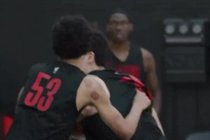 打得真好怪不得高順位當(dāng)選！楊瀚森試訓(xùn)開拓者集錦