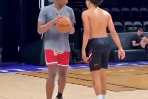 登哥巴黎走秀給我看呆了??！