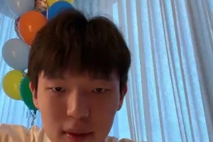 在美國啥最難吃？楊瀚森：芝士小圓球；最喜歡新疆菜；我不吃豬肉其他都吃