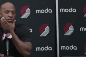 楊瀚森新秀賽季會進輪換嗎？開拓者主帥比盧普斯：現(xiàn)在直接讓他上都行！