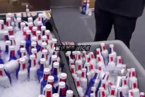 含著金湯匙出生卻沒珍惜！艾頓剛到開拓者的時候受到熱烈歡迎！