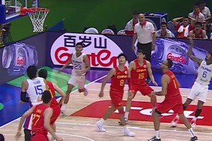 東部除了騎士沒對手了吧！克拉克森度過澄清期之后預(yù)計(jì)簽?zāi)峥怂? >
                                        </div>
                                    </div>
                                                                        <div   id=