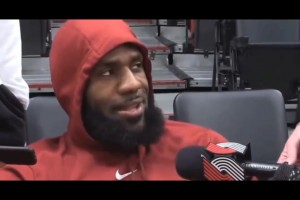 詹姆斯曾接受采訪：給我一個利拉德，我會讓大家知道他多強