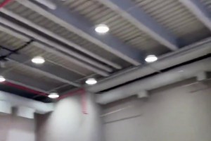 這也太娘了！艾頓此前帶著珍珠項(xiàng)鏈訓(xùn)練，這你受得了嘛？