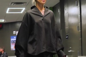 2025WNBA總裁杯決賽入場(chǎng)穿搭，你覺得誰最美呢？