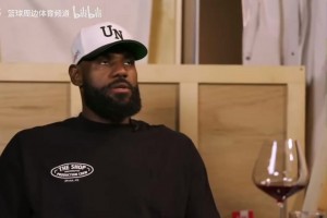 KD：我們不能拖到剩兩秒甩鍋角色球員，可以交給明星去投中距離！