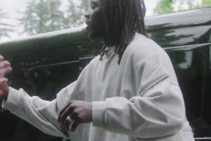 會留在開拓者和楊瀚森搭檔嗎？霍勒迪已經(jīng)抵達開拓者訓練館！