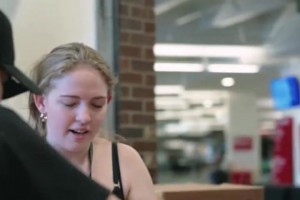 楊瀚森效應(yīng)！個人球衣銷量一天頂開拓者全隊半年