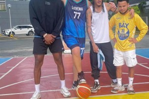 笑死！球迷惡搞：老詹、東契奇、克拉克森、庫里在菲律賓一起訓(xùn)練