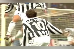 頭發(fā)還在的齊達(dá)內(nèi)有多猛？一扣過掉3人+爆射破門！