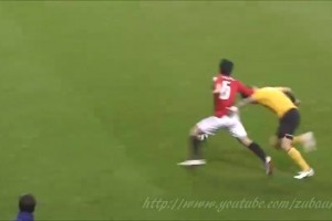 張琳芃當年被日本球員拽著頭發(fā)扔出2米遠，憤怒起身將對方撞翻