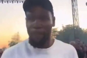 Shams：詹姆斯和湖人都想拿冠軍，但湖人不想要現(xiàn)在的詹姆斯