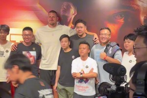 唯獨(dú)一個(gè)球迷能給約基奇留下深刻印象...