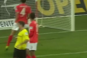 美好的回憶！13/14賽季做客美因茨，奧巴梅揚直接任意球破門！