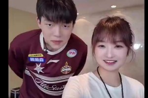 緋聞女友此前在CBA全明星賽周末采訪楊瀚森小兩口有點甜啊