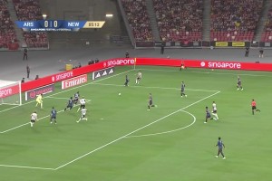 紐卡流暢反擊，托納利助攻伊蘭加破門！阿森納0-1落后紐卡