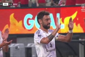 阿雷奧拉出球被斷再次送禮！B費(fèi)原地?cái)[腿打門(mén)雙響！