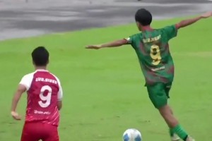 我的眼睛！泰國驚現(xiàn)年度史詩級(jí)空門不射