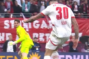 驚天外腳背！塞斯科對拜仁這粒進球讓全世界都認識了他