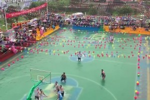湖人和快船的主場！水中籃球 比正常球場更費(fèi)體力！
