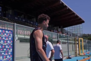 自古南美出神鋒！球迷們或許低估了卡瓦尼的生涯履歷！