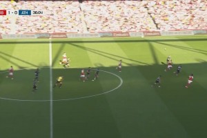 美麗足球打出來了！約克雷斯擺渡，馬丁內(nèi)利助攻薩卡破門