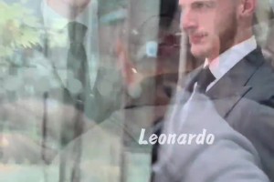 萬千少女為其傾倒！賴斯穿上西裝也太帥了，英倫范兒十足