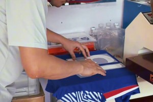 申花女球迷的顏值都這么高嘛，還去找老板整了個新球衣