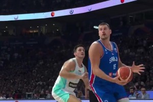 MVP！約基奇全程給隊友掩護(hù)最后輕松終結(jié) 率隊半場領(lǐng)先28分