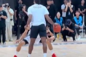 他是懂人情世故的！近距離多角度看小卡成都行集錦！