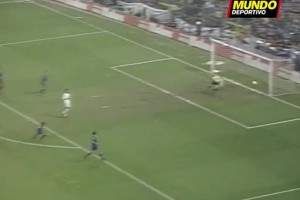 名場面！當年穆里尼奧這個在梅西身后的動作是什么意思？