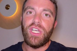 截胡切爾西！羅馬諾：哈維·西蒙斯即將加盟熱刺