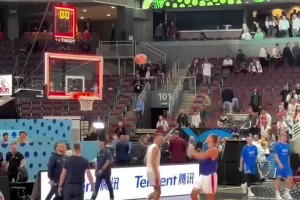 謎一樣的體力！約基奇是怎么做到賽前熱身就開始疲憊的