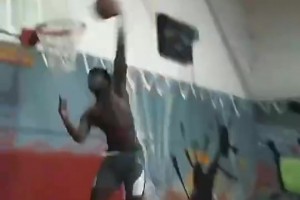 如今回看心情復(fù)雜20年勇士沒選哈利伯頓，選了這個大家伙~