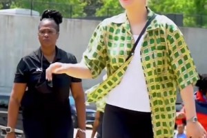 這大體格子！場下的李夢是什么樣的？可愛有趣的鄰家姐姐！