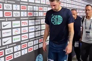 燃盡了！東契奇空砍39+10+7 賽后垂頭喪氣離開球場